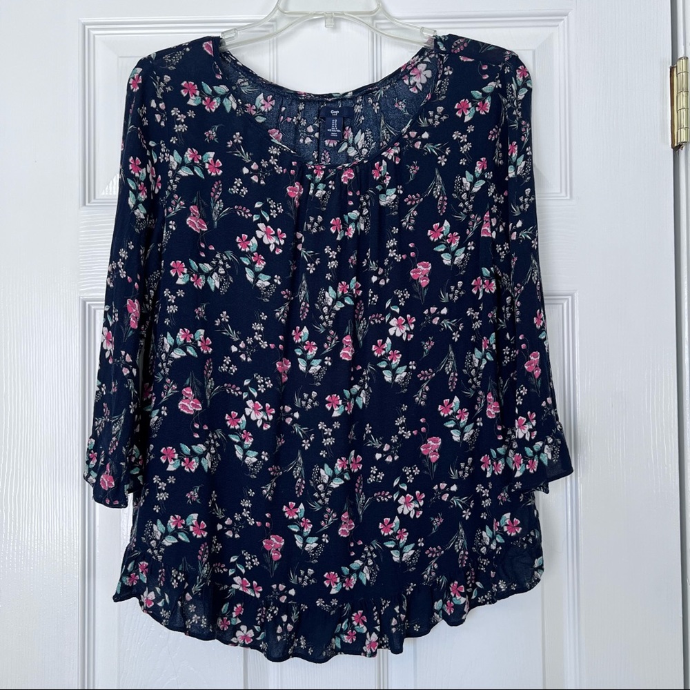 GAP Navy Floral top boho flowy round neck S